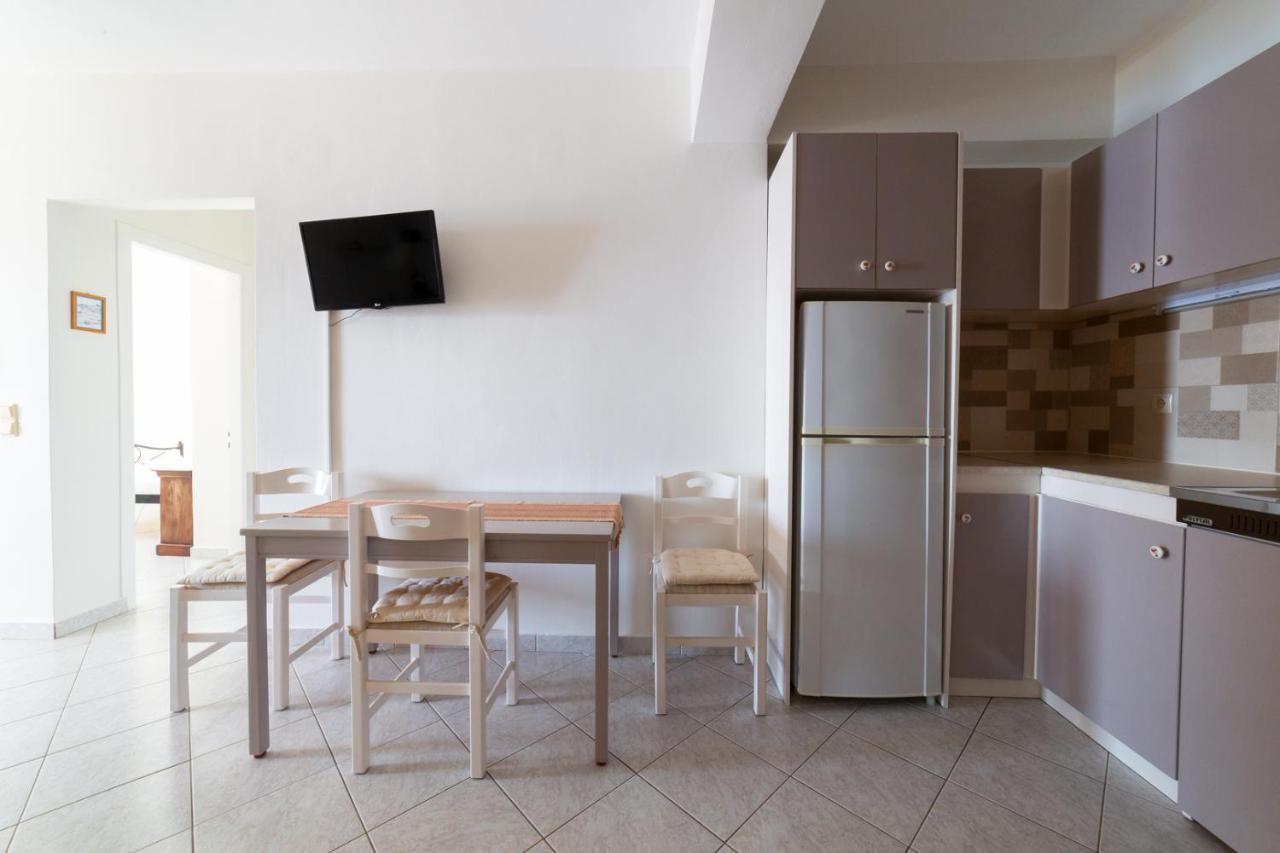Natassa Apartments Agia Efimia Екстериор снимка