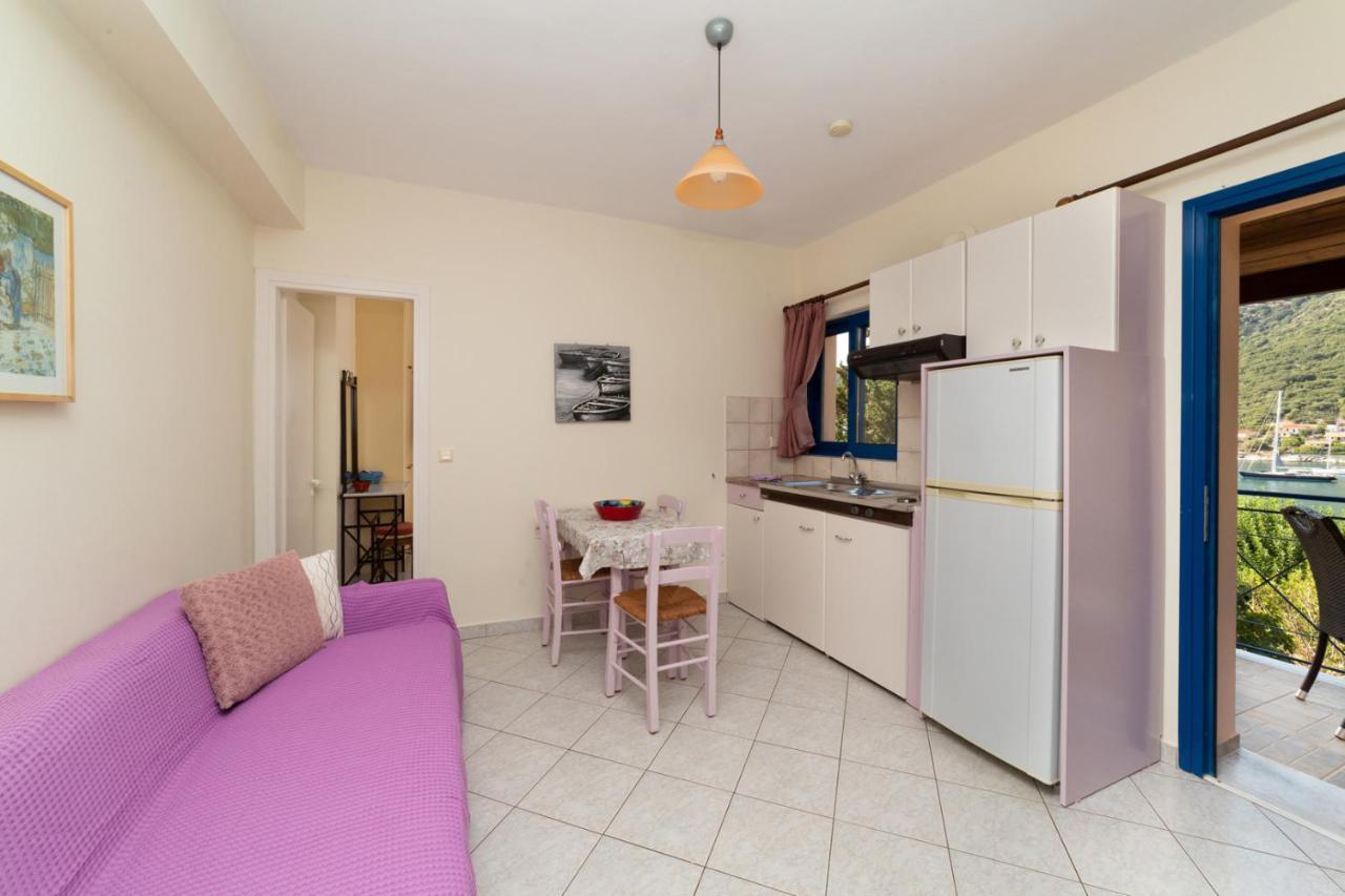 Natassa Apartments Agia Efimia Екстериор снимка