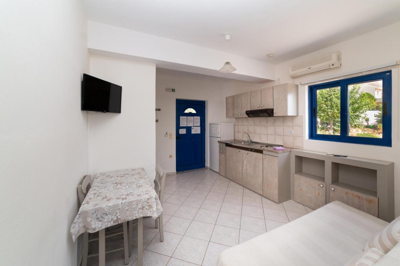 Natassa Apartments Agia Efimia Екстериор снимка