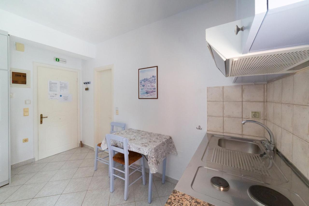 Natassa Apartments Agia Efimia Екстериор снимка