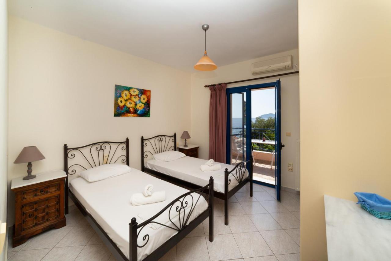 Natassa Apartments Agia Efimia Екстериор снимка