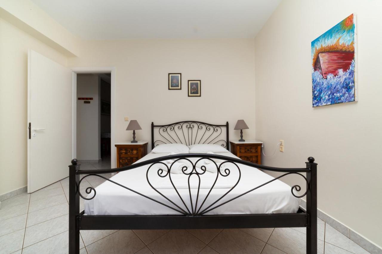 Natassa Apartments Agia Efimia Екстериор снимка